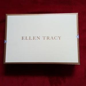 Ellen Tracy gift set